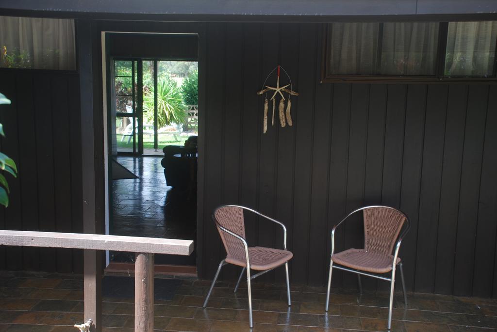 Coast Norfolk Island Apartamento Burnt Pine Quarto foto