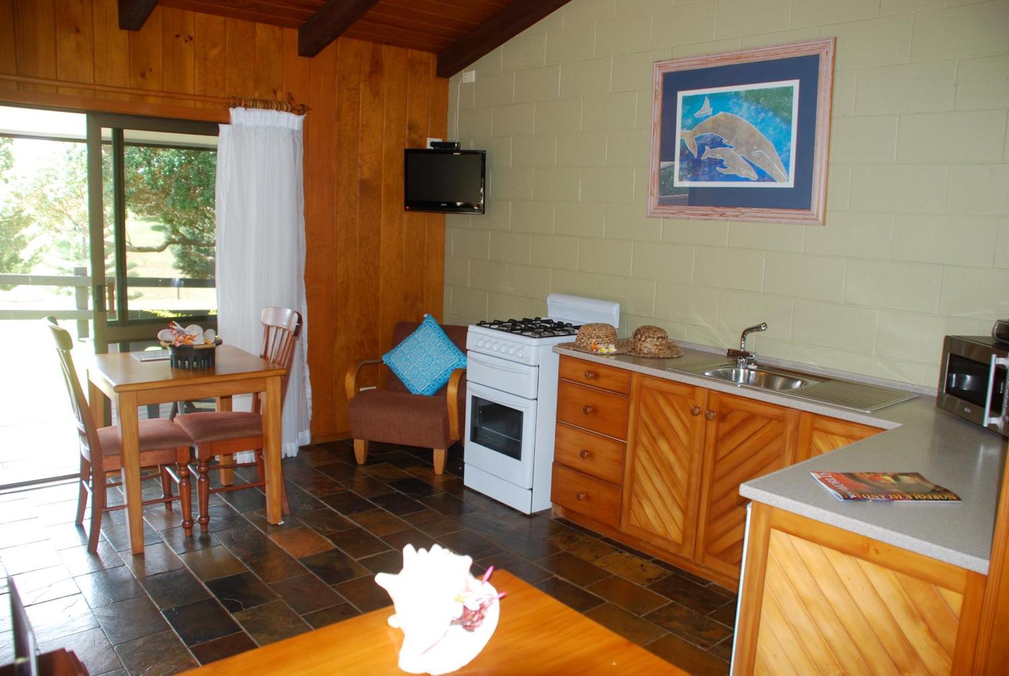 Coast Norfolk Island Apartamento Burnt Pine Exterior foto